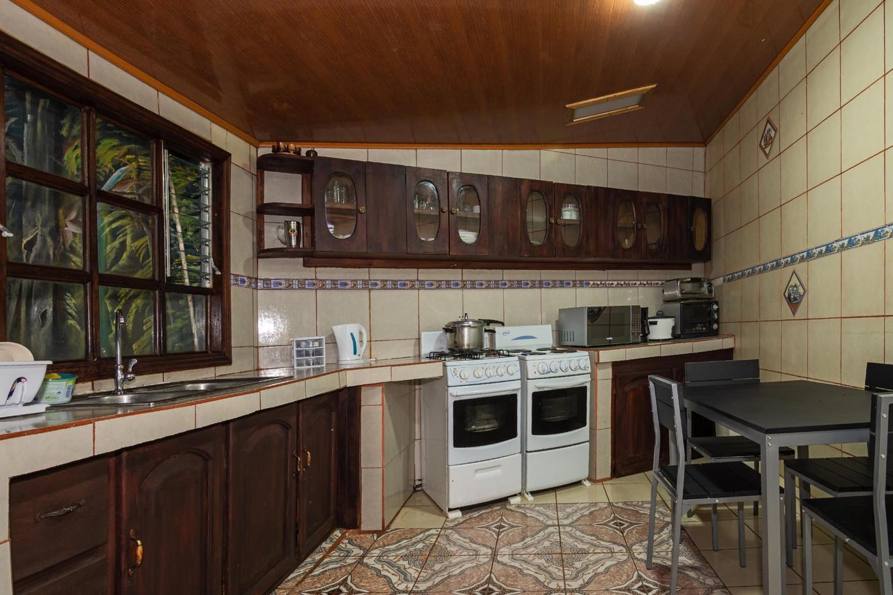Monte Fresco Hostel Boutique Puntarenas Zewnętrze zdjęcie
